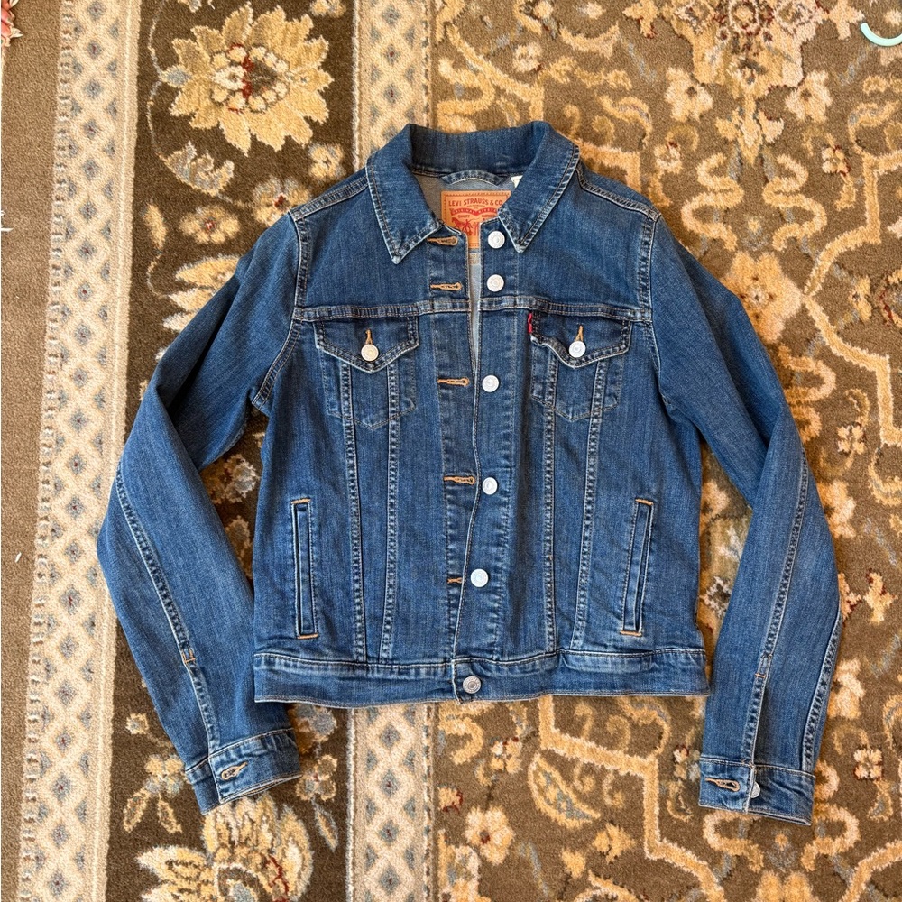 Levi's Classic Blue Denim Jacket - medium